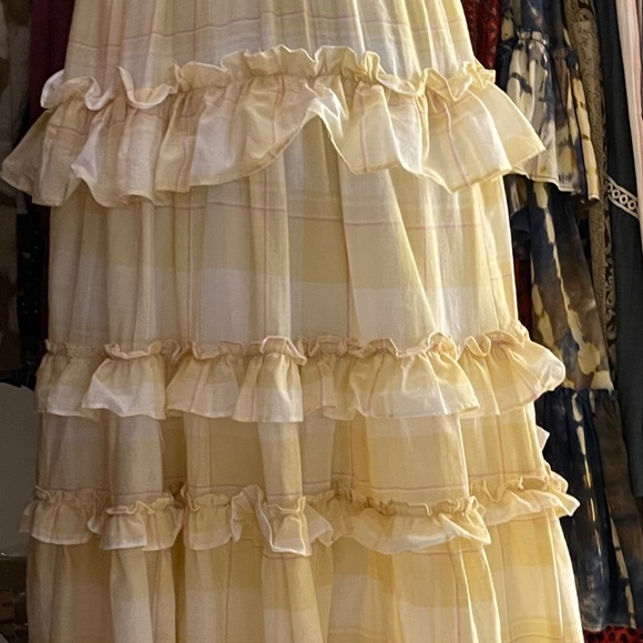 🌴 Storia Sunny Days" Beautiful Tiered Ruffled Smocked Bodice Lined Maxi Dress - Picture 15 of 16